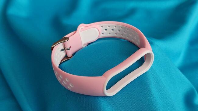 Opaska Xiaomi Mi Band 5 lub 6 +Gratis