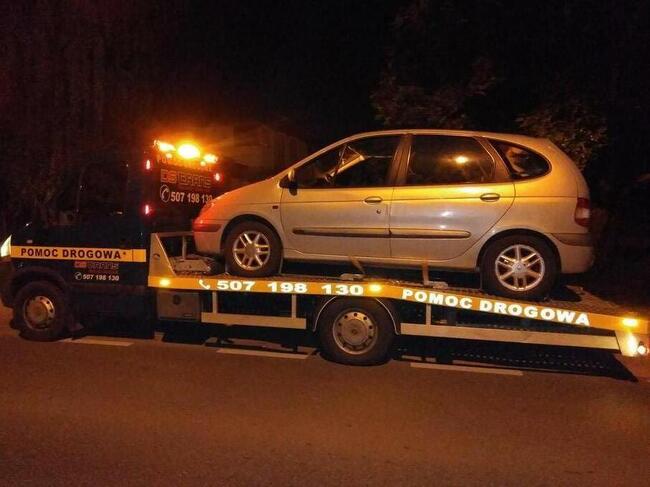 Wynajem auta z kierowcą