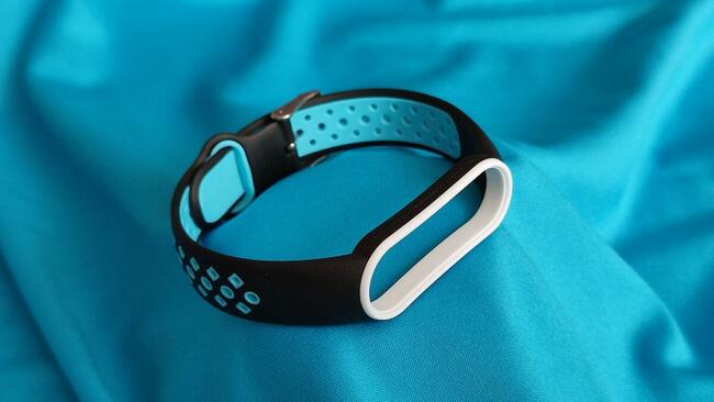 Śliczna opaska Xiaomi Mi Band 5 lub 6 +Gratis