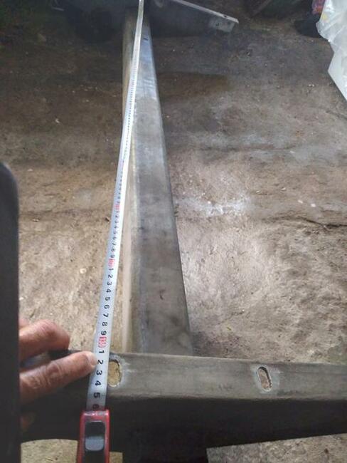 sprzedam oś hamowana do lawety oś masa całkowita 1400 kg sze