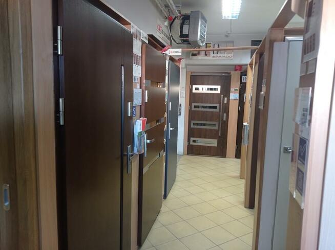 Majster / Profidom- drzwi, panele, podłogi, okna - montaż