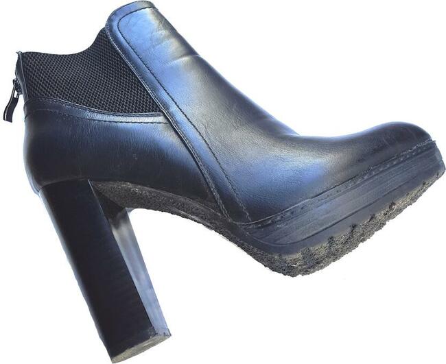 39 Botki damskie czarne obcas 10,5 stopa 25 Kayla