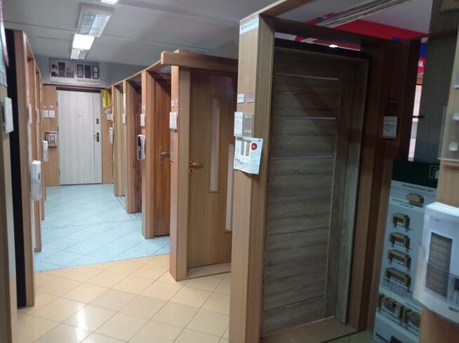 Majster / Profidom- drzwi, panele, podłogi, okna - montaż