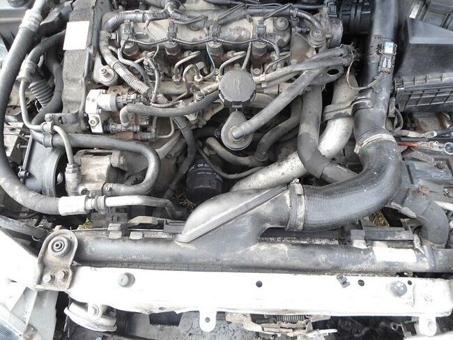 volvo v40 s40 ,1,9td na czesci