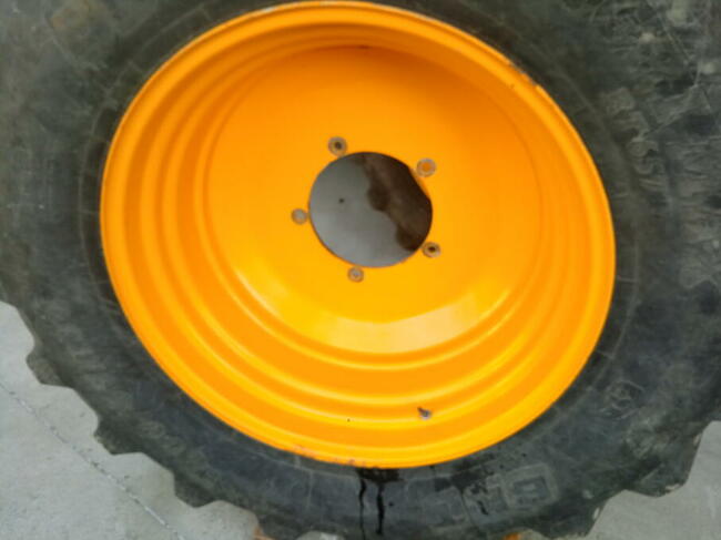 Felgi koła JCB Fastrac 2155 lub 2170 DW20Bx34