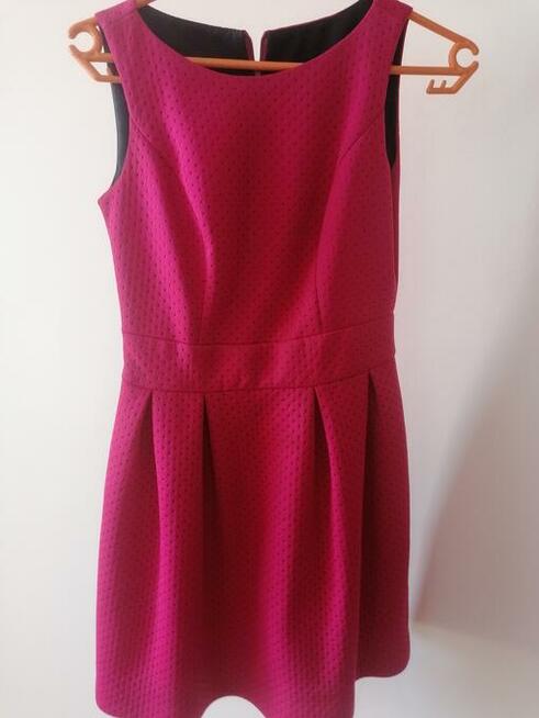 Różowa krótka sukienka Roz S