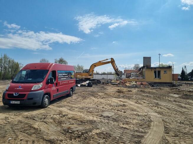 Wyburzenia, rozbiórki, usługi koparkami