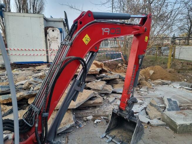 Wyburzenia, rozbiórki, usługi koparkami