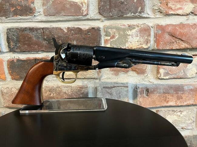 Fabrycznie nowy Rewolwer czarnoprochowy Colt 1860 8 CAS44