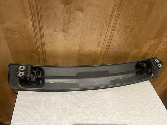 Spojler Audi A7 mechanizm