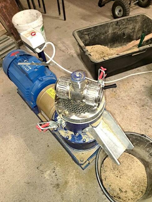 Peleciarka ULTRA-200 w świetnym stanie