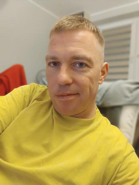 Pan szuka pani która go urzeknie