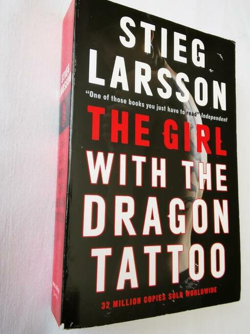 Stieg Larsson „The Girl With The Dragon Tattoo” (angielski)