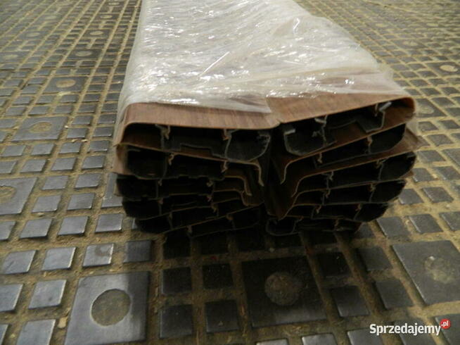 Listwa przypodłogowa Arbiton INDO 13 Orzech Rubra