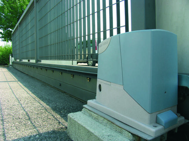 BRAMY WJAZDOWE, GARAŻOWE , OGRODZENIA, AUTOMATYKA