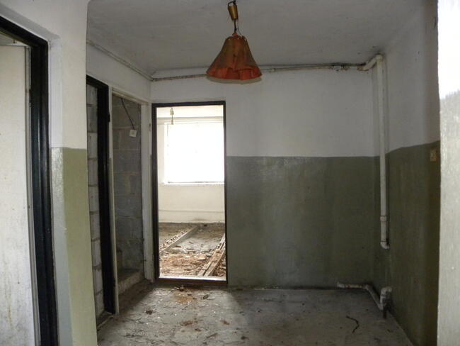 Dom 120 m kw w Baryczy Nowej pow. Zwoleń.