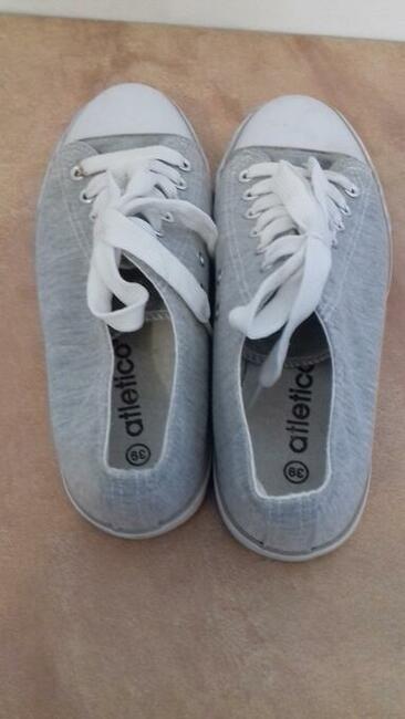 Buty – tenisówki biało-popielate „Atletico”, do sprzeda