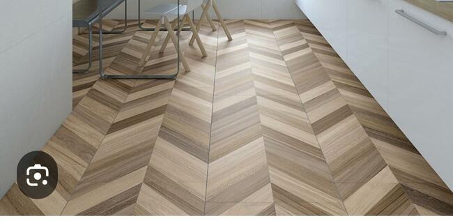 Układanie płytek i paneli