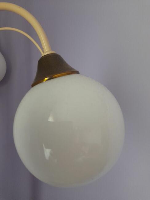 Lampa stojąca i żyrandol