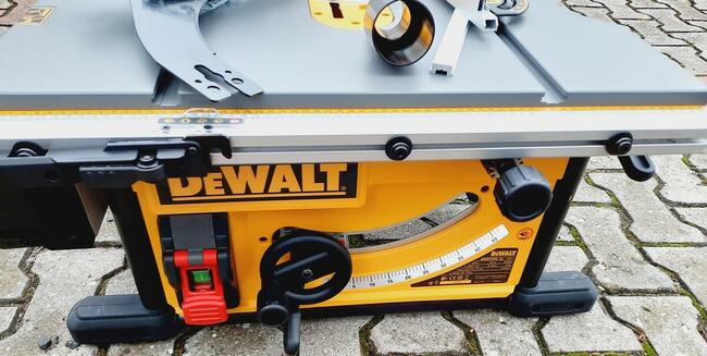 DeWALT DWE7492-QS Pilarka stołowa 2000W 250mm
