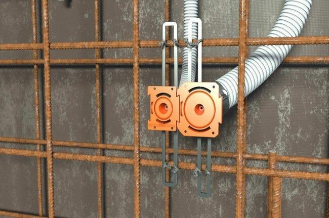 Przepusty ścienne i sufitowe do betonu lanego/wibrowanego