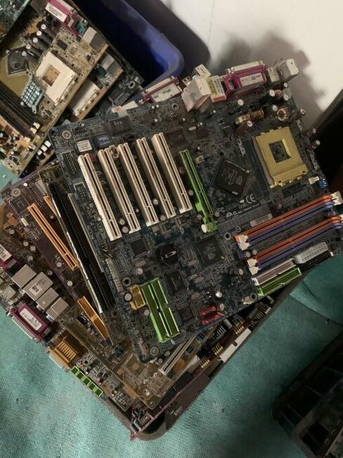 złom komputerowy skup