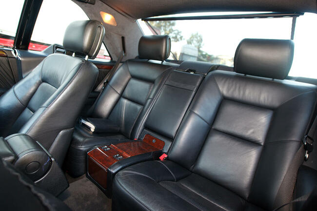 Mercedes SEC 600 v12