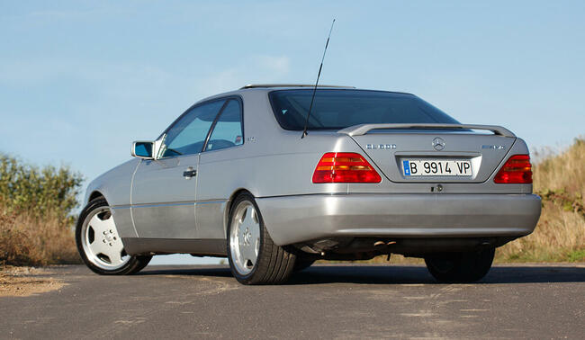 Mercedes SEC 600 v12