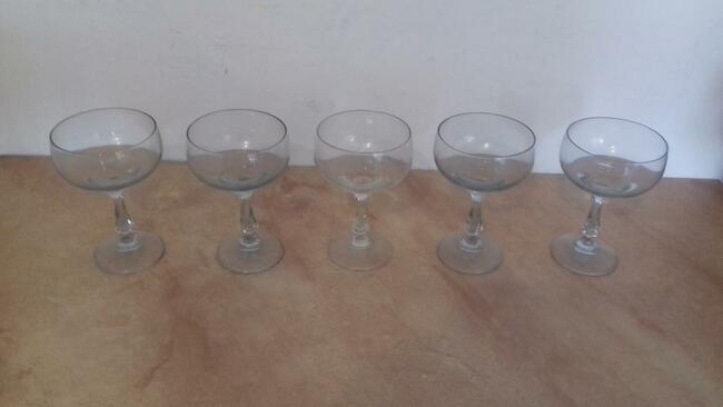 Kieliszki do szampana Vintage - 5 szt., do sprzedania