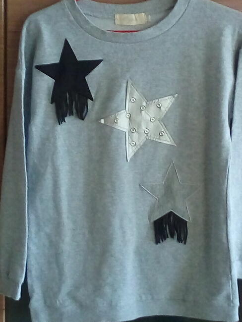 Bluza z gwiazdkami