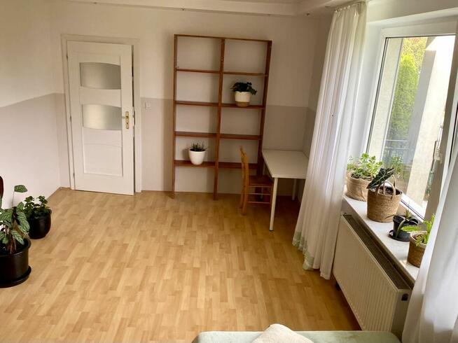Wynajmę przestronny pokój w domu w Bolszewie