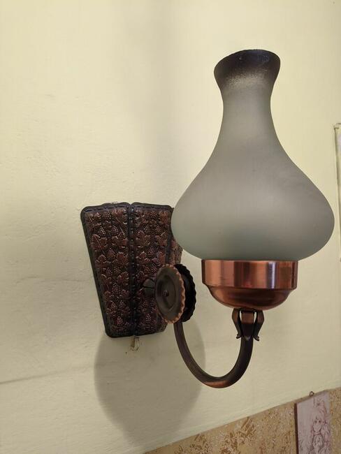 Komplet Lustro Miedziane Stolik Wieszak Żyrandol Kinkiet