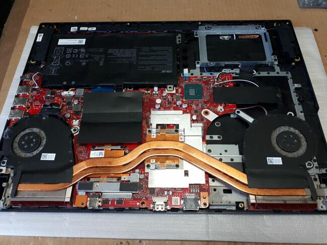 Serwis laptopów, telefonów, komputerów, usługi informatyczne