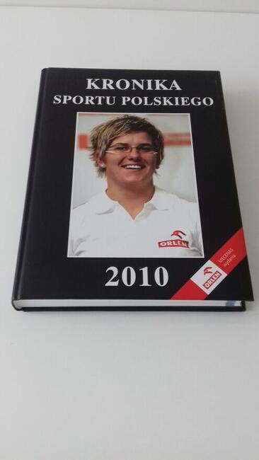 Album „Kronika Sportu Polskiego 2010”, sprzedam