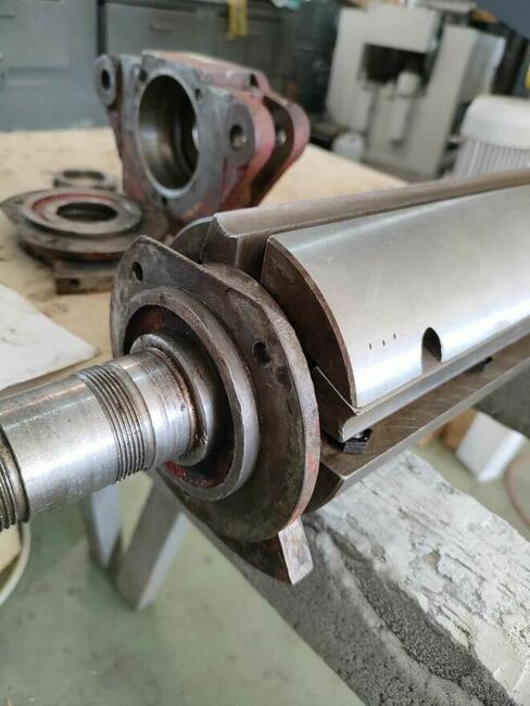 Regeneracja wałów nożowych, walcy posuwu