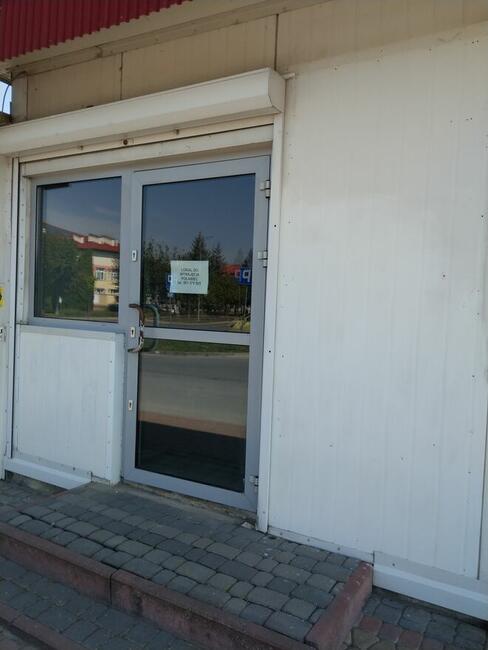 Wynajmę lokal na działalność handlowo-usługową