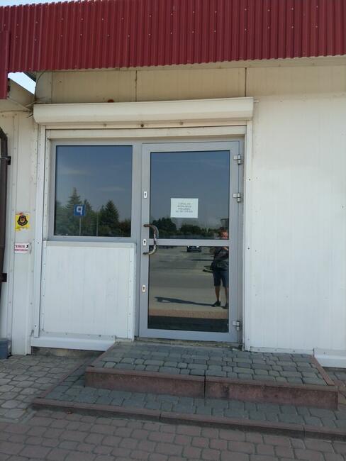 Wynajmę lokal na działalność handlowo-usługową