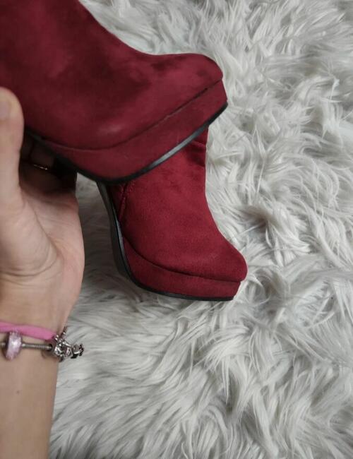 Bordowe botki 39