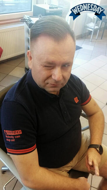 SAMOTNY 44-LATEK POZNA PANIĄ