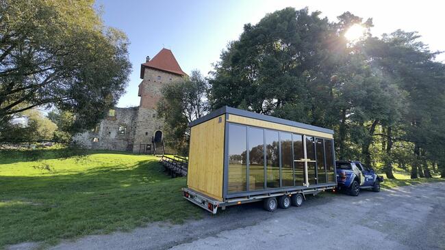 Sauna ogrodowa SPA Wellness Horyzont House przedsionek piec