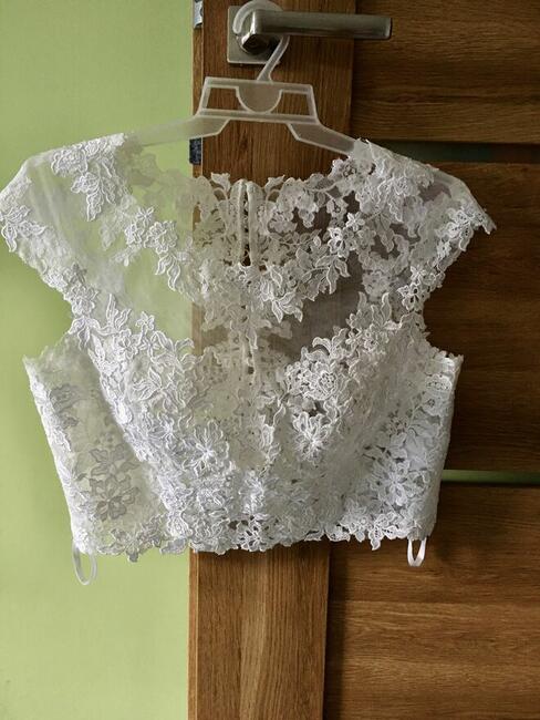 Nietuzinkowa suknia ślubna z fajnymi gadżetami