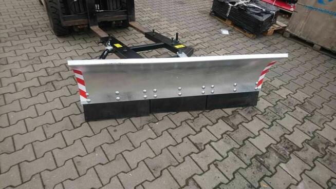 Pług do śniegu odśnieżny szufla