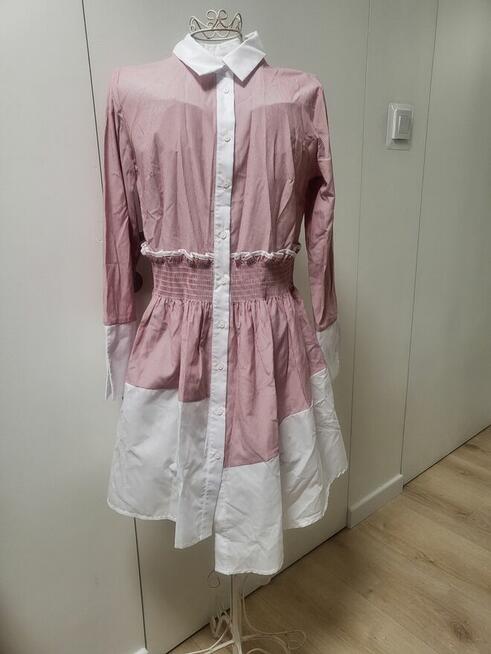 Oryginalna, asymetryczna sukienka w prążki, Reserved, rozm.