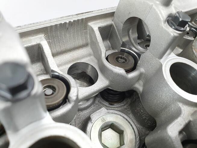 Glowica Zawory Yamaha Rx1 Warrior Mountain