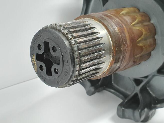 Naped Gasienicy Walek Napedowy Ski-Doo Summit 800 XRS