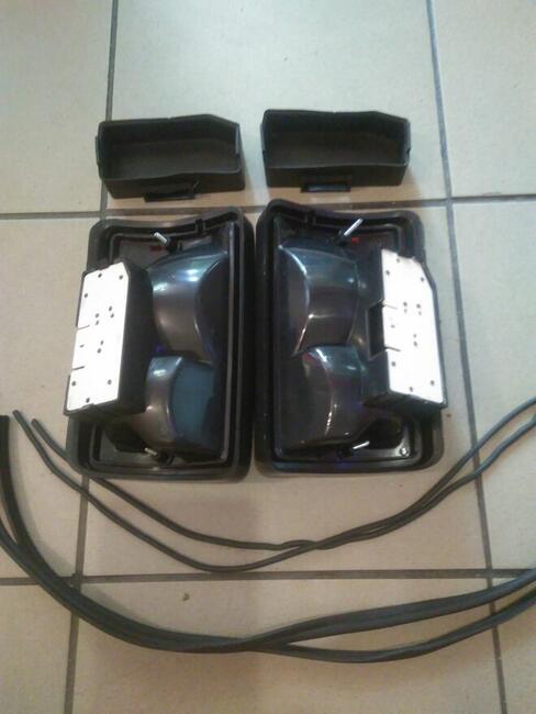 Lampy tył Fiat 126