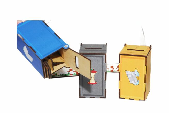 Sorter Pojemniki na śmieci - zabawa i nauka w jednym drewnia