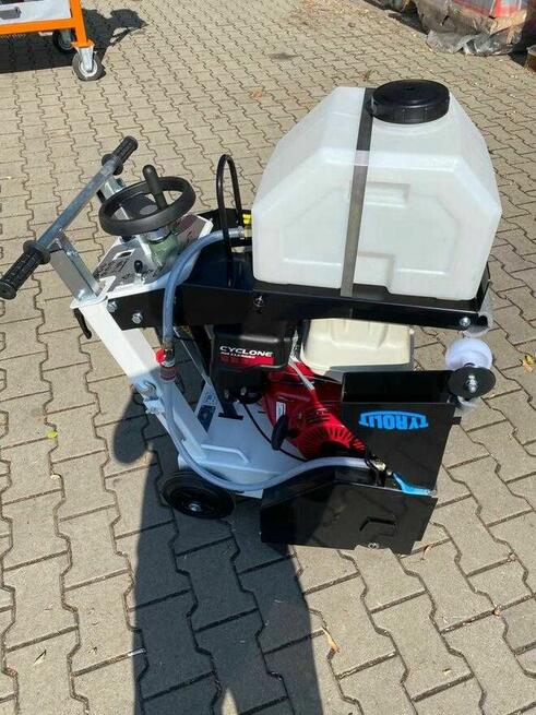 Przecinarka jezdna drogowa spalinowa TYROLIT FSG513