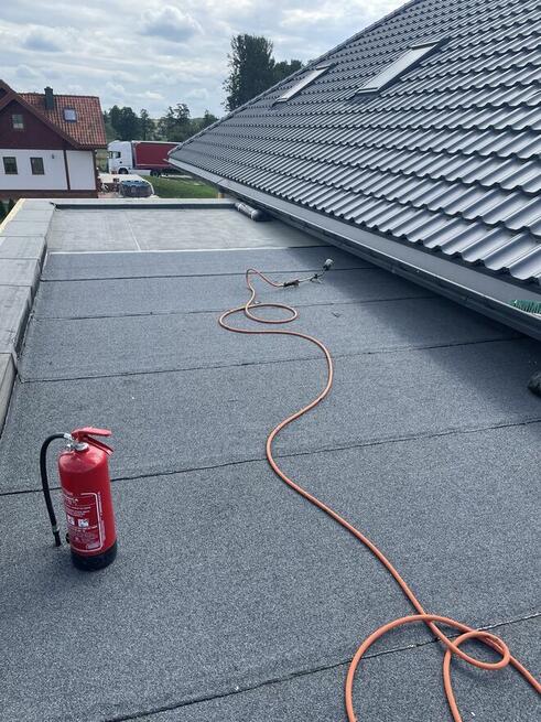 Hydroizolacja dachy, tarasy,papa termozgrzewalna, membrana PVC