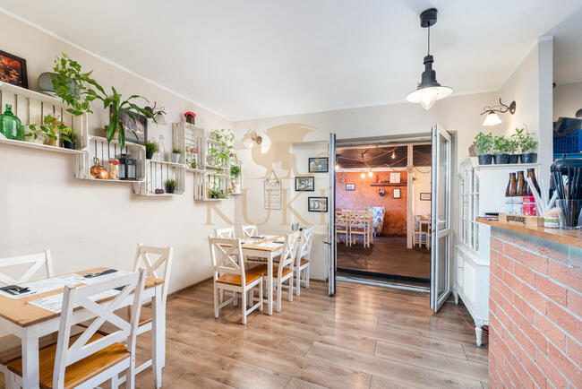 Gotowa restauracja z ogrodem i placem zabaw